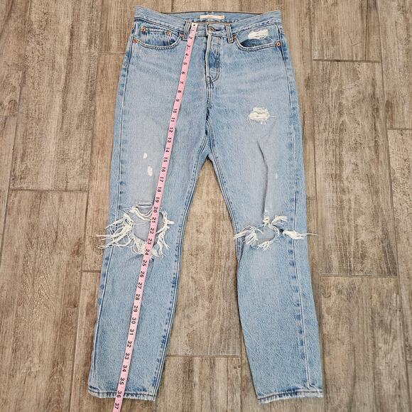 Levi's Wedgie Ankle Jeans Womens Size 28 Distressed Light Wash High Rise Grunge - Picture 3 of 11
